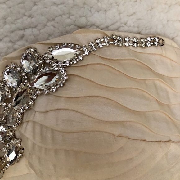 Strapless Sweetheart Dress - Picture 4 of 10